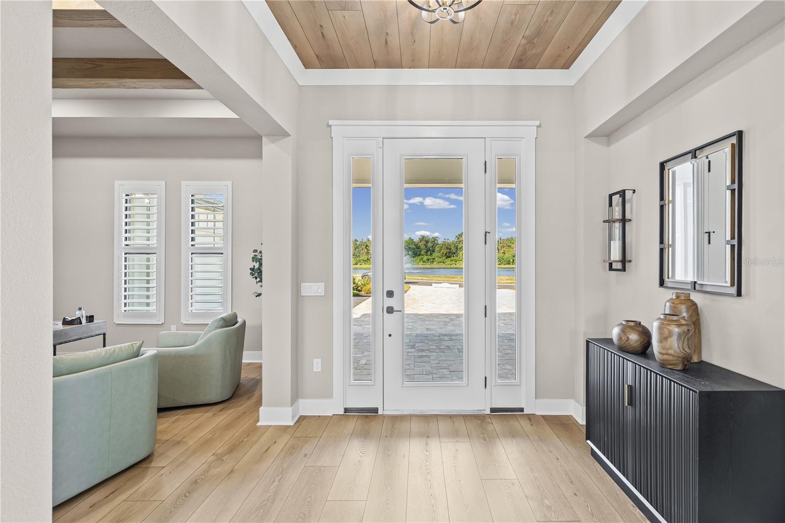 728 ESTATES BLVD — photo 4
