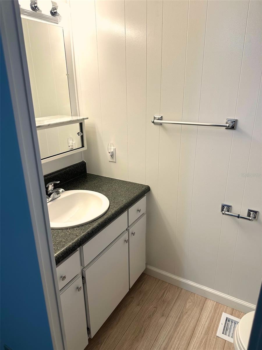 2000 E BAY DR #83 — photo 9