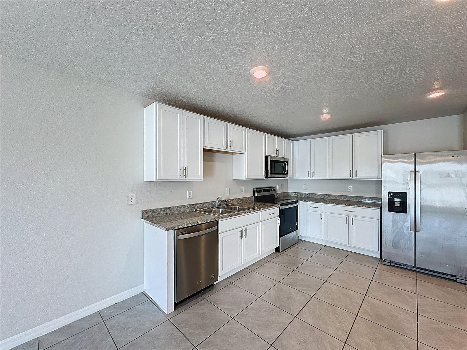 12167 HIGH ROCK WAY — photo 4