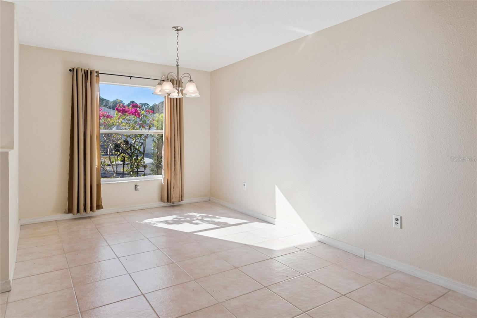 29327 ZELLER AVE — photo 8