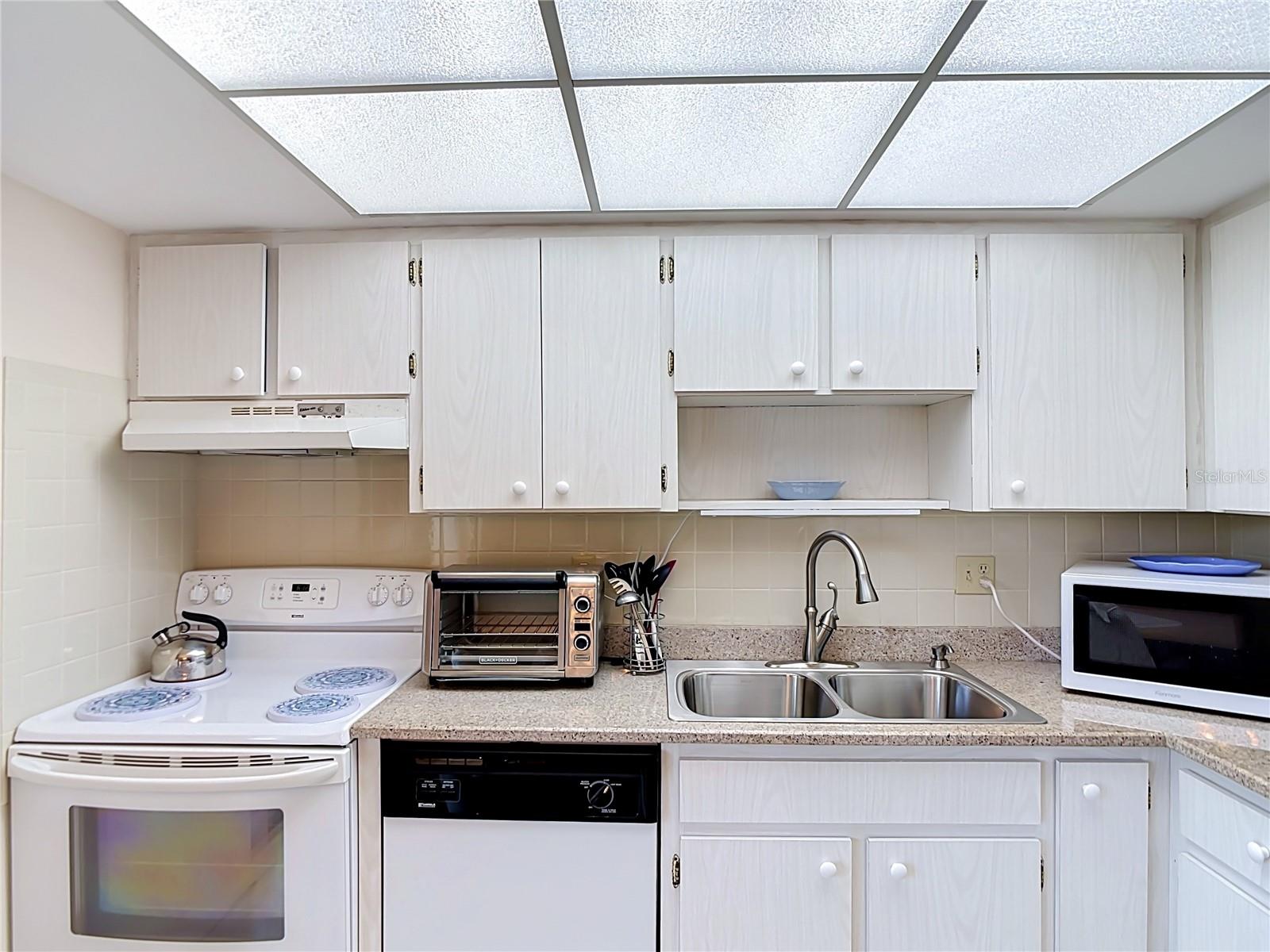12 QUAILS RUN BLVD #7 — photo 28