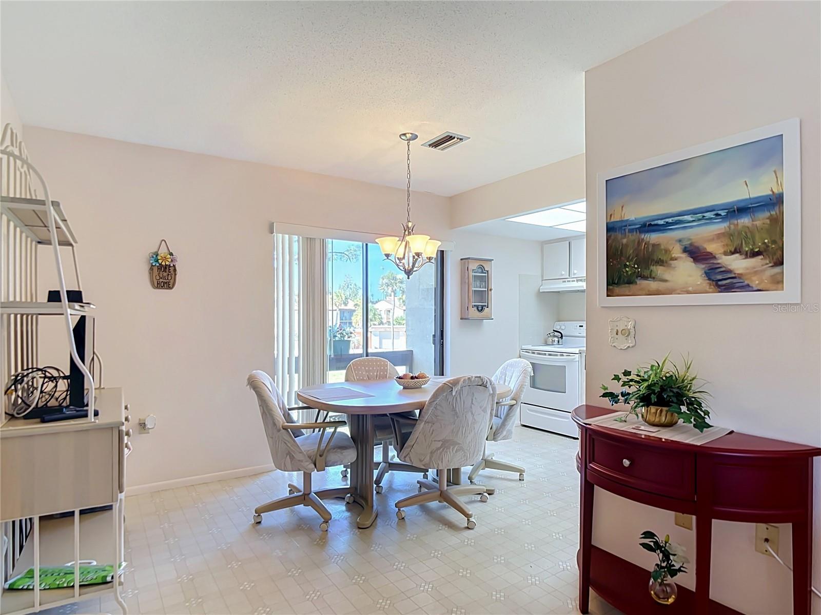 12 QUAILS RUN BLVD #7 — photo 6
