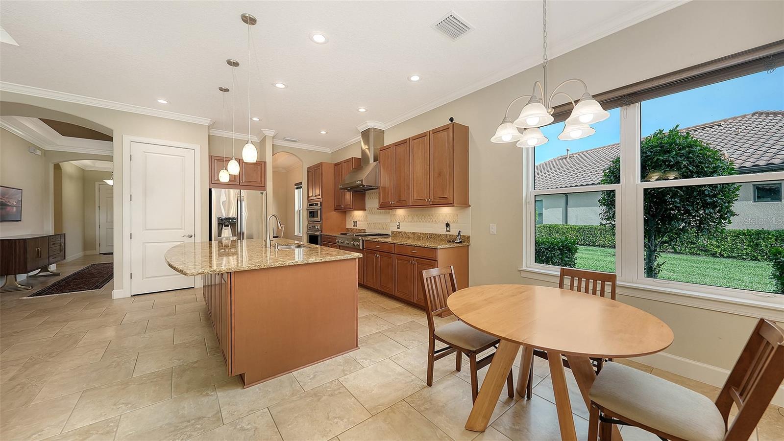 8101 GABANNA DR — photo 12