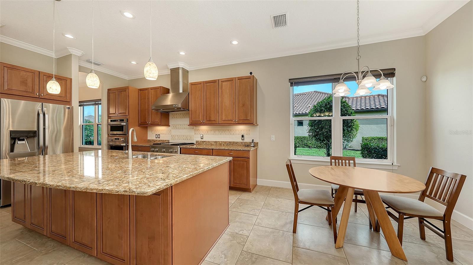 8101 GABANNA DR — photo 11