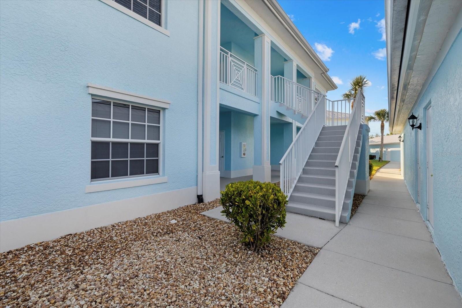 5747 SABAL TRACE DR #203 — photo 3