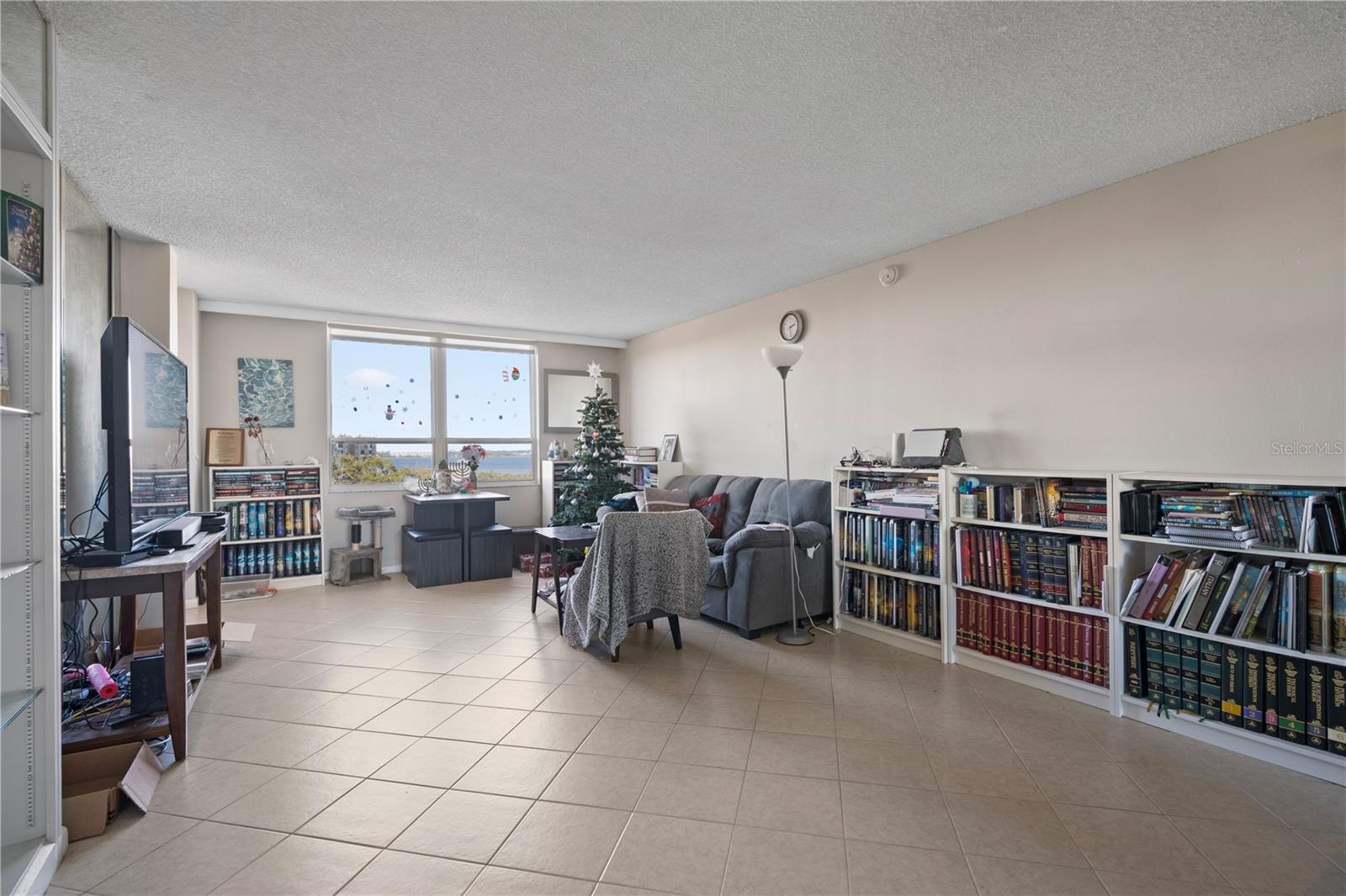 2621 COVE CAY DR #804 — photo 4