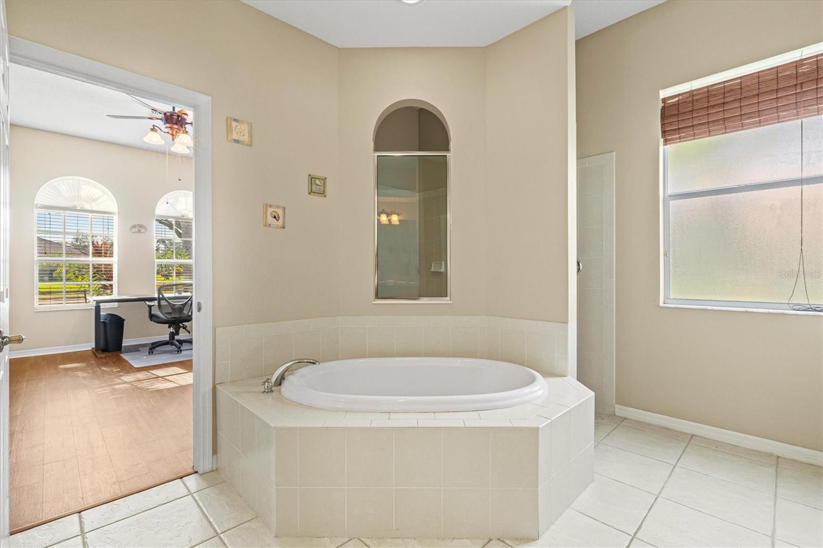 14757 2ND AVENUE CIR NE — photo 34