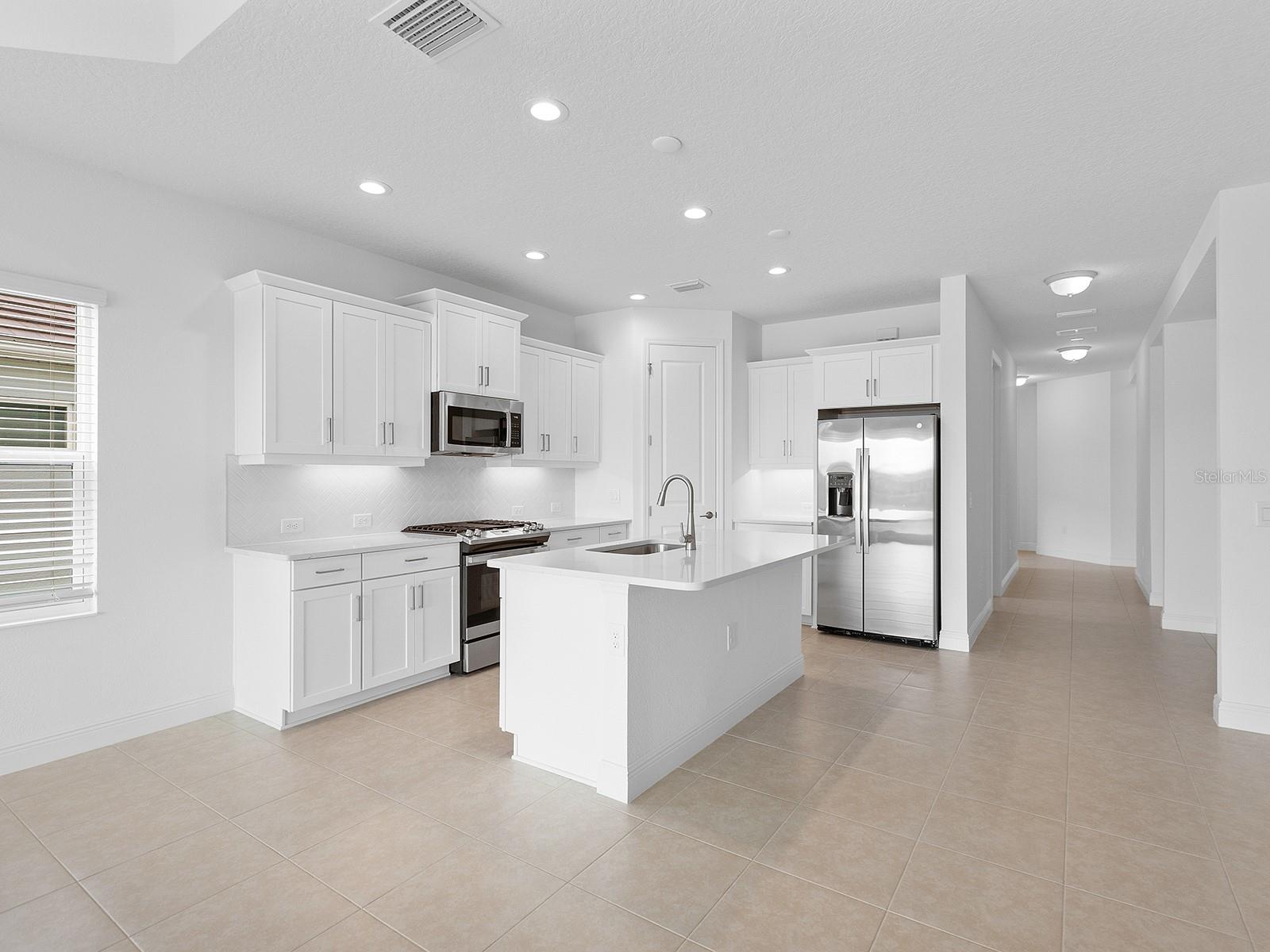 18260 VIZCAYA CT — photo 15