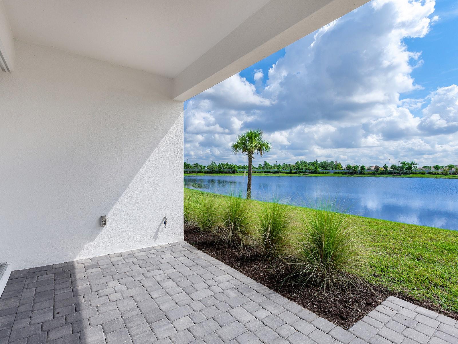 18260 VIZCAYA CT — photo 39