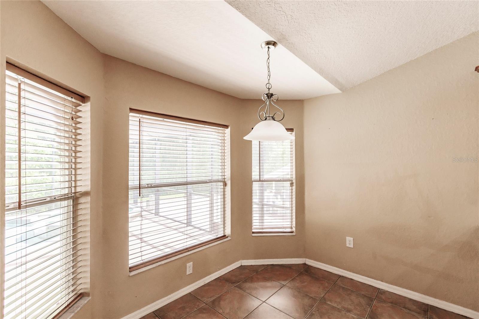4238 GOLFAIR LN — photo 22