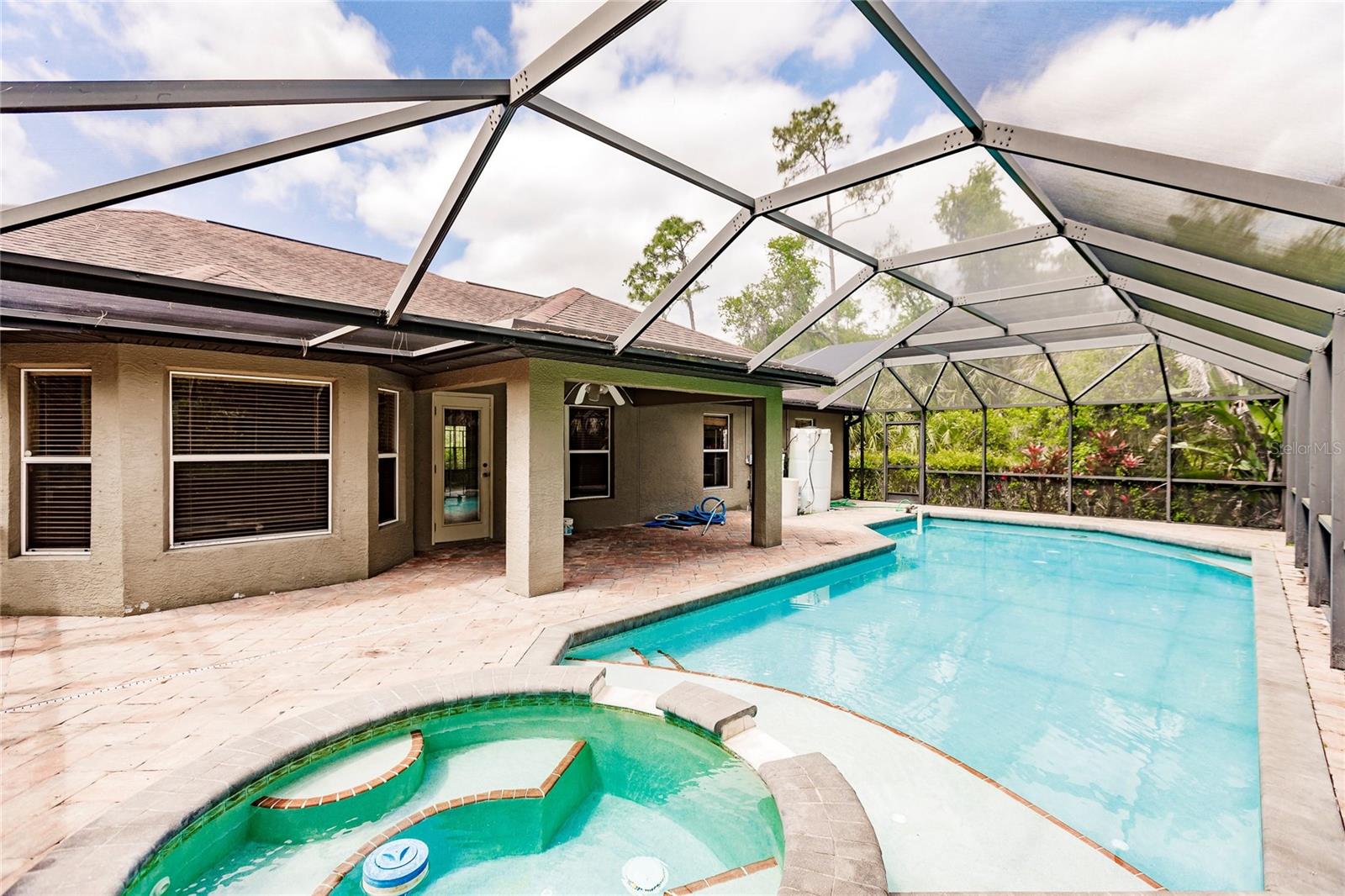 4238 GOLFAIR LN — photo 35