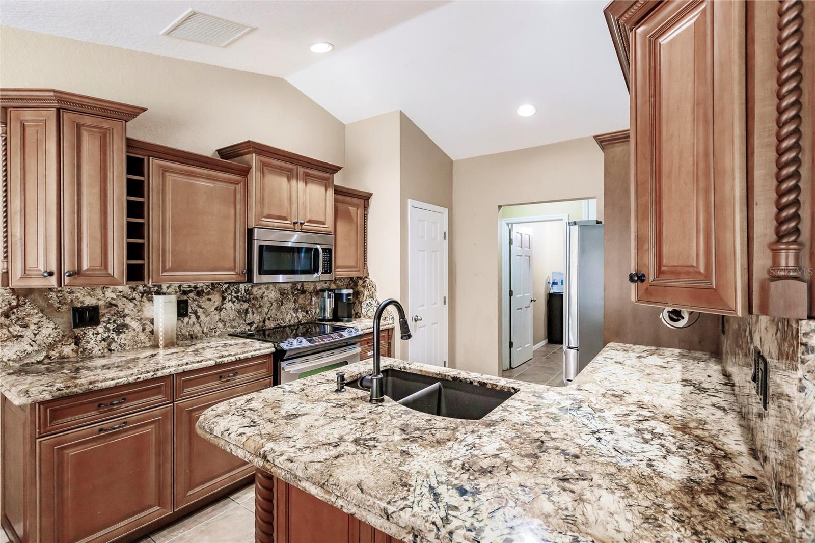 4238 GOLFAIR LN — photo 21