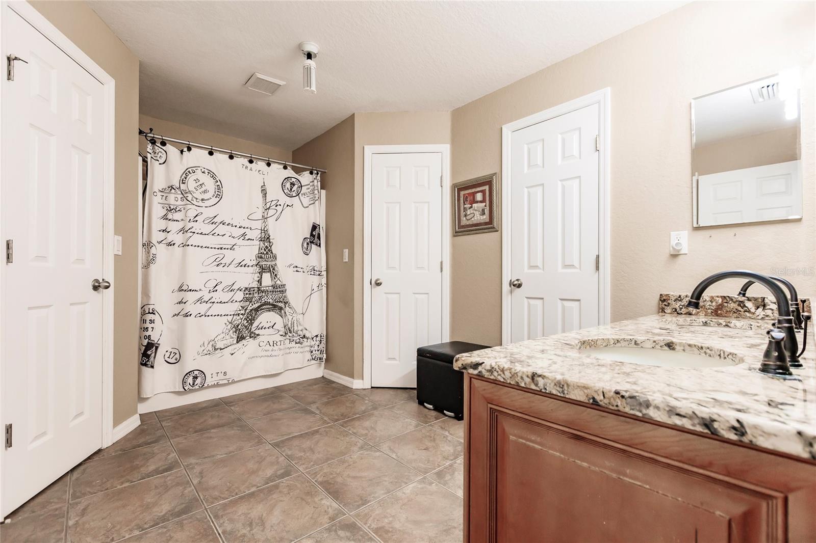 4238 GOLFAIR LN — photo 26