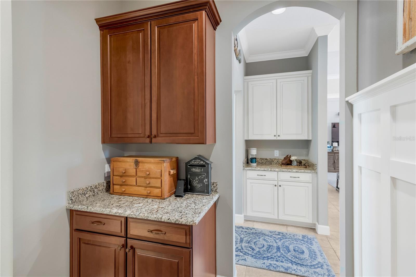 9127 TILLINGHAST DR — photo 24