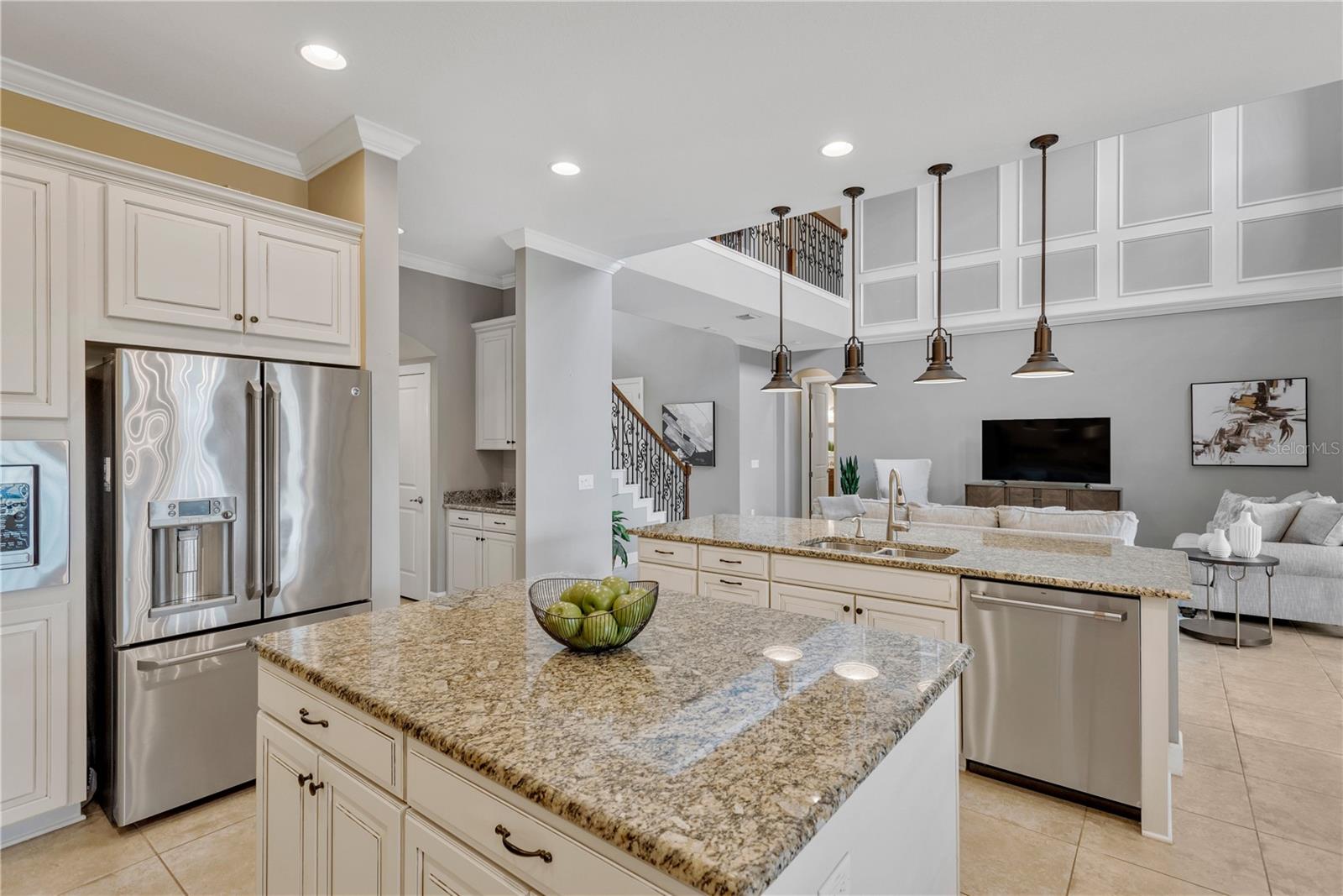 9127 TILLINGHAST DR — photo 12