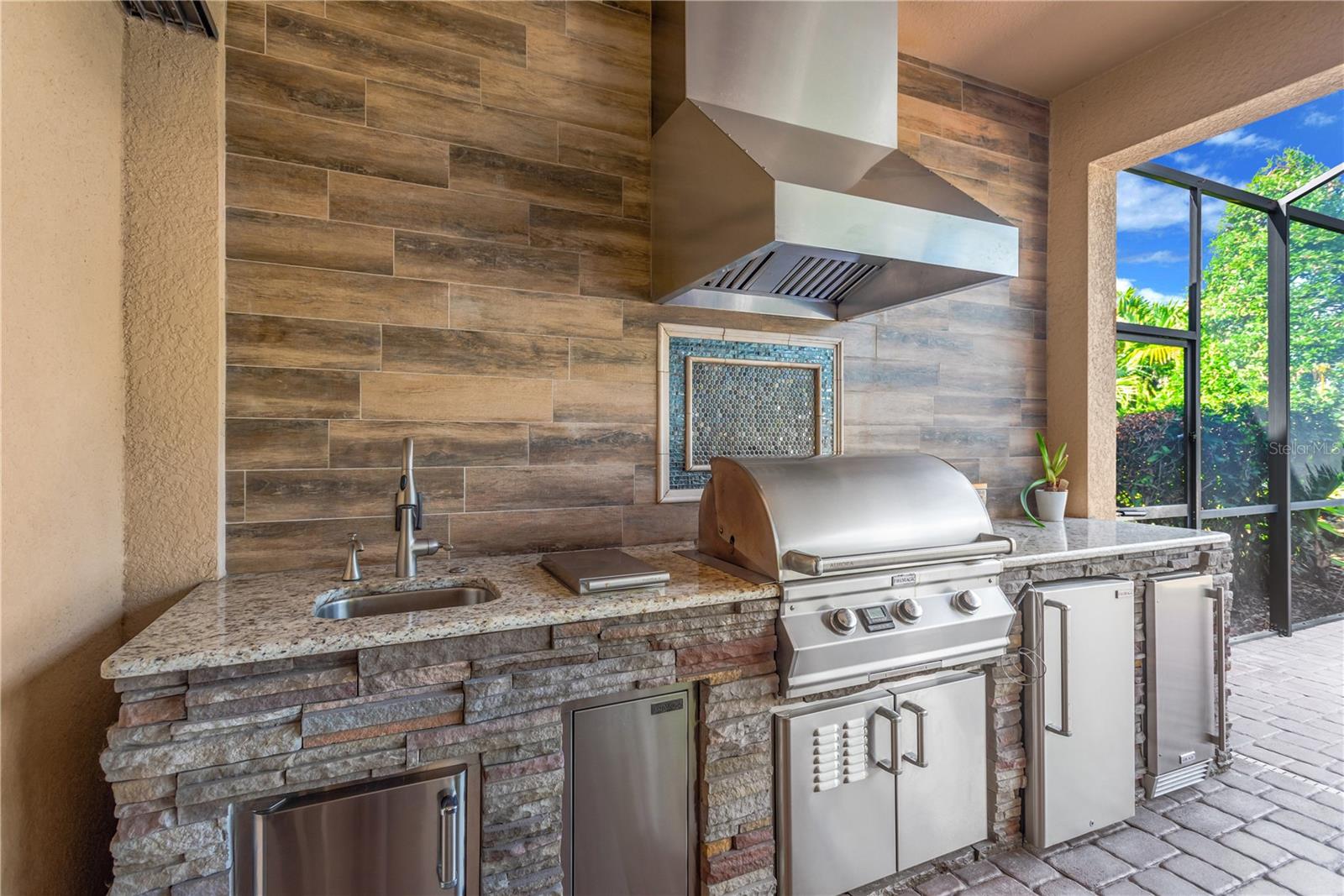 9127 TILLINGHAST DR — photo 4