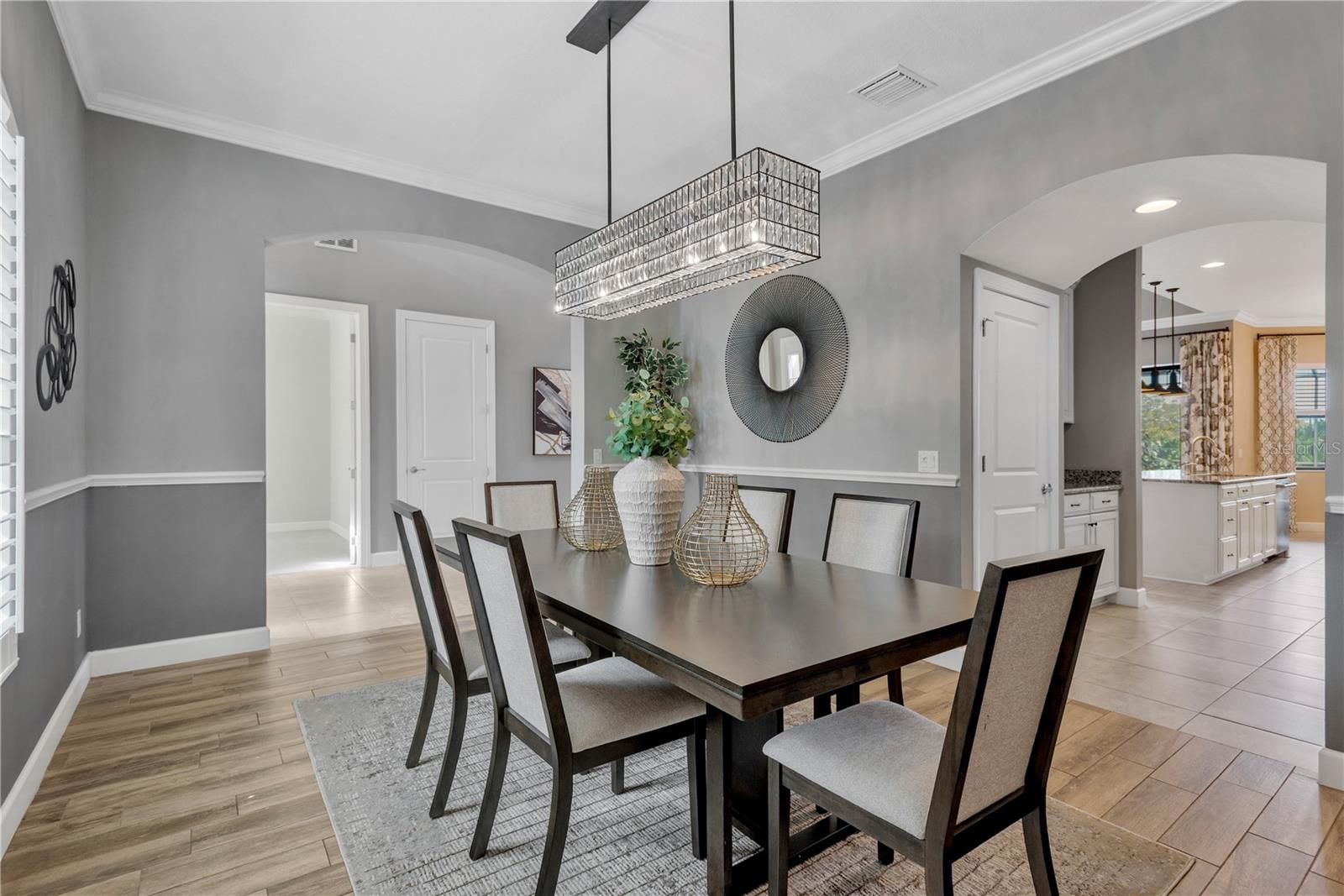 9127 TILLINGHAST DR — photo 17