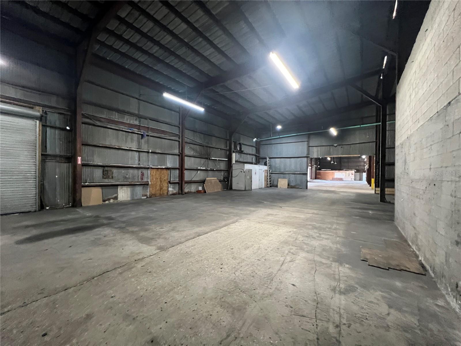 5705 E HANNA AVE — photo 14