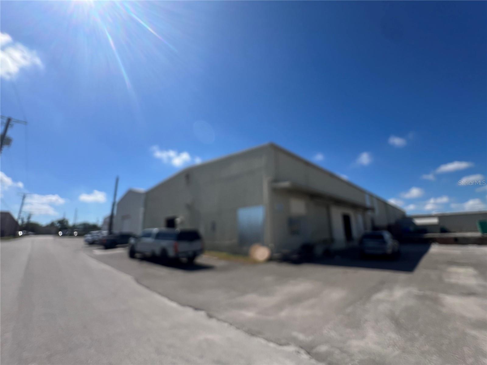 5705 E HANNA AVE — photo 3