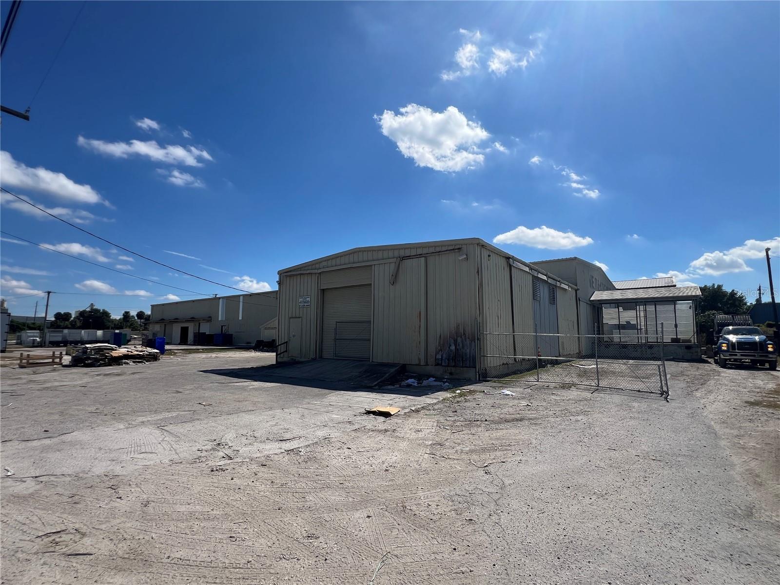 5705 E HANNA AVE — photo 8