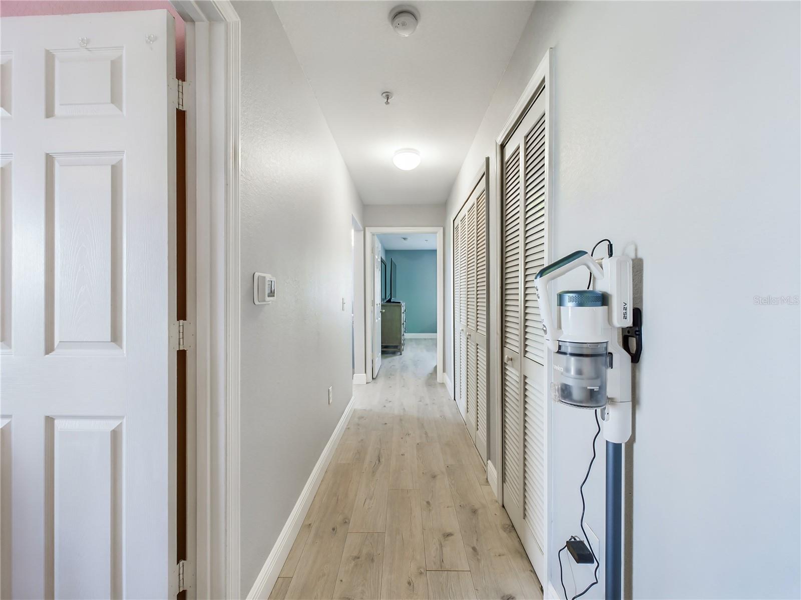 5521 ROSEHILL RD #203 — photo 34