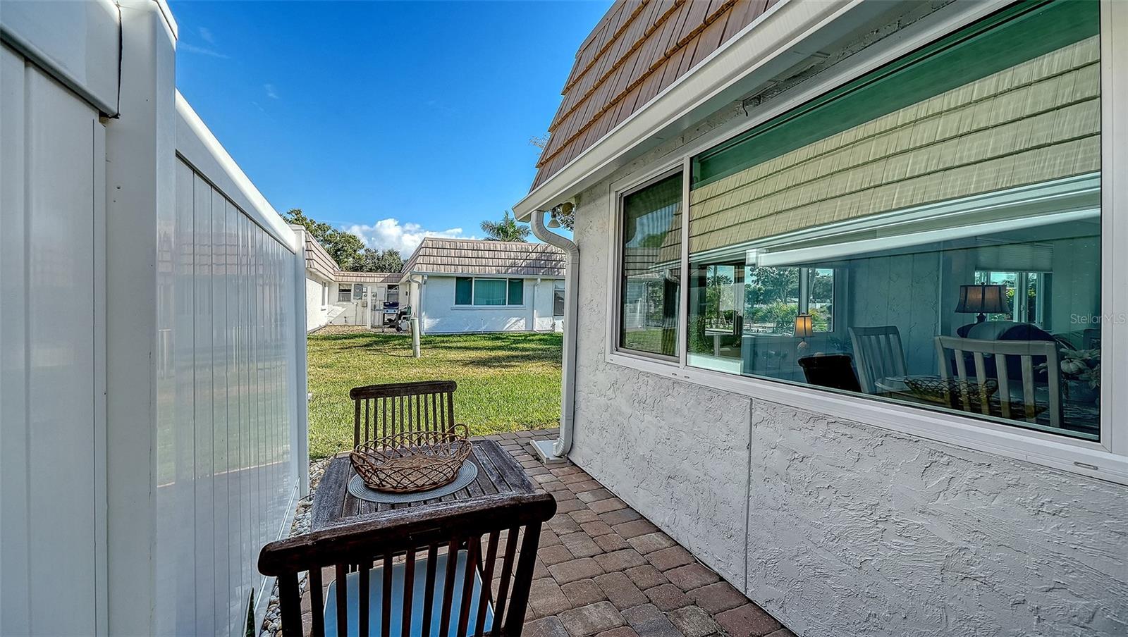 2657 RIVERBLUFF PKWY #V122 — photo 24