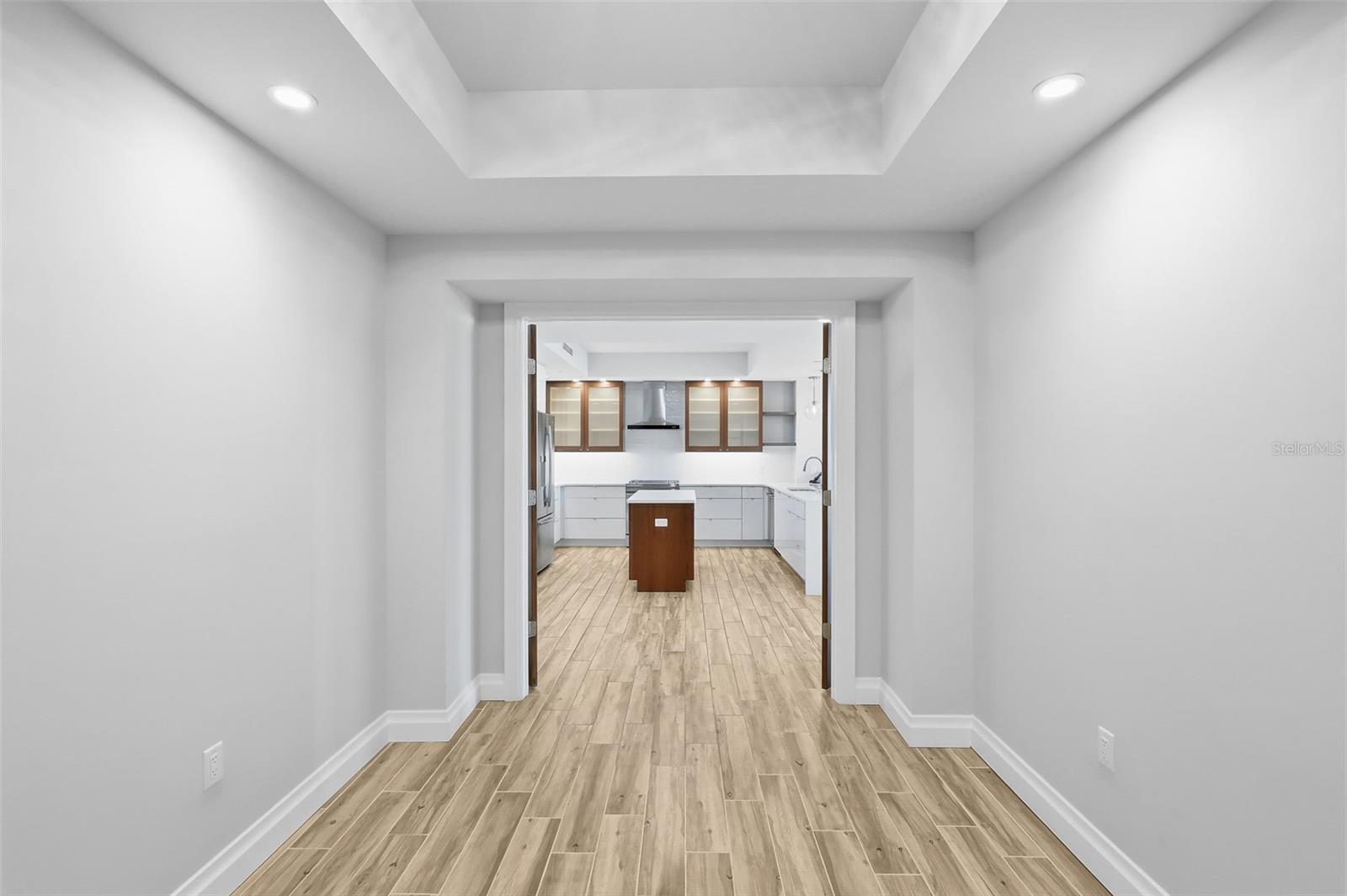 800 COLLANY RD #302 — photo 30