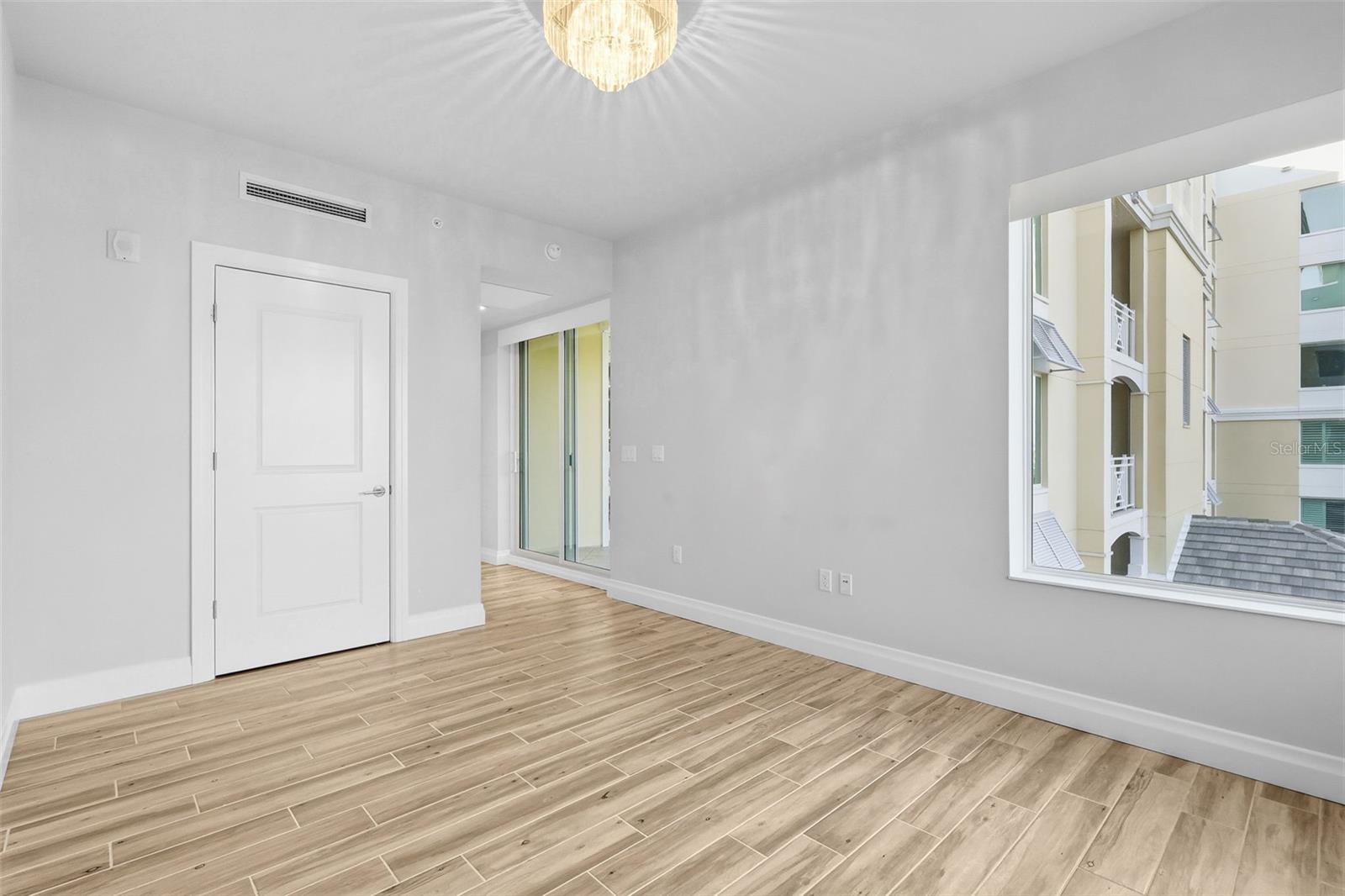 800 COLLANY RD #302 — photo 43