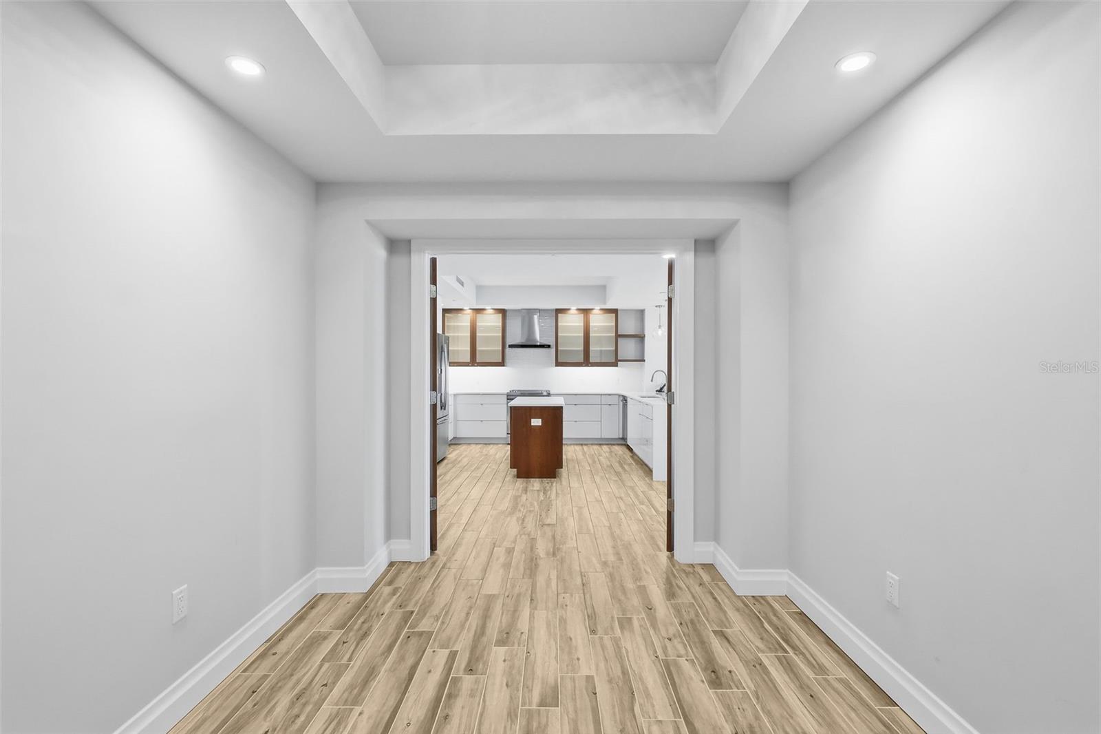 800 COLLANY RD #302 — photo 27