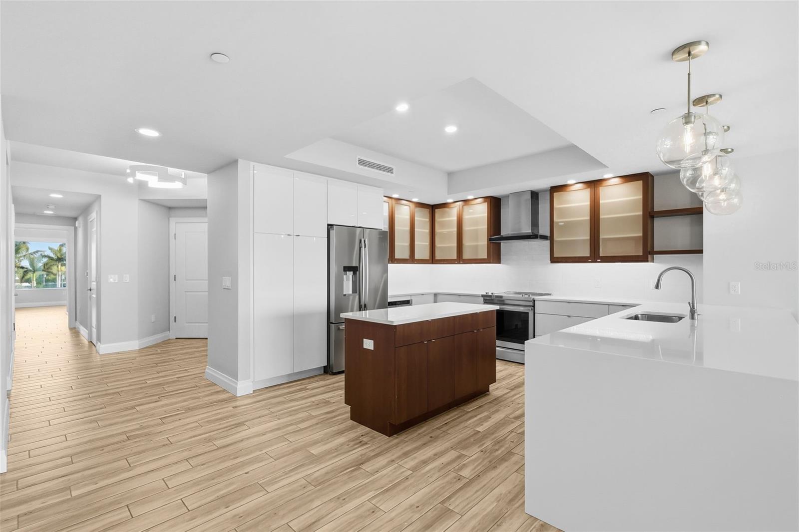 800 COLLANY RD #302 — photo 16