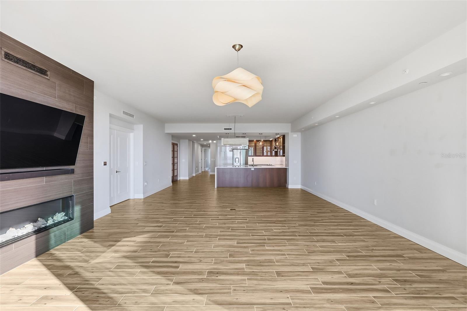800 COLLANY RD #302 — photo 29