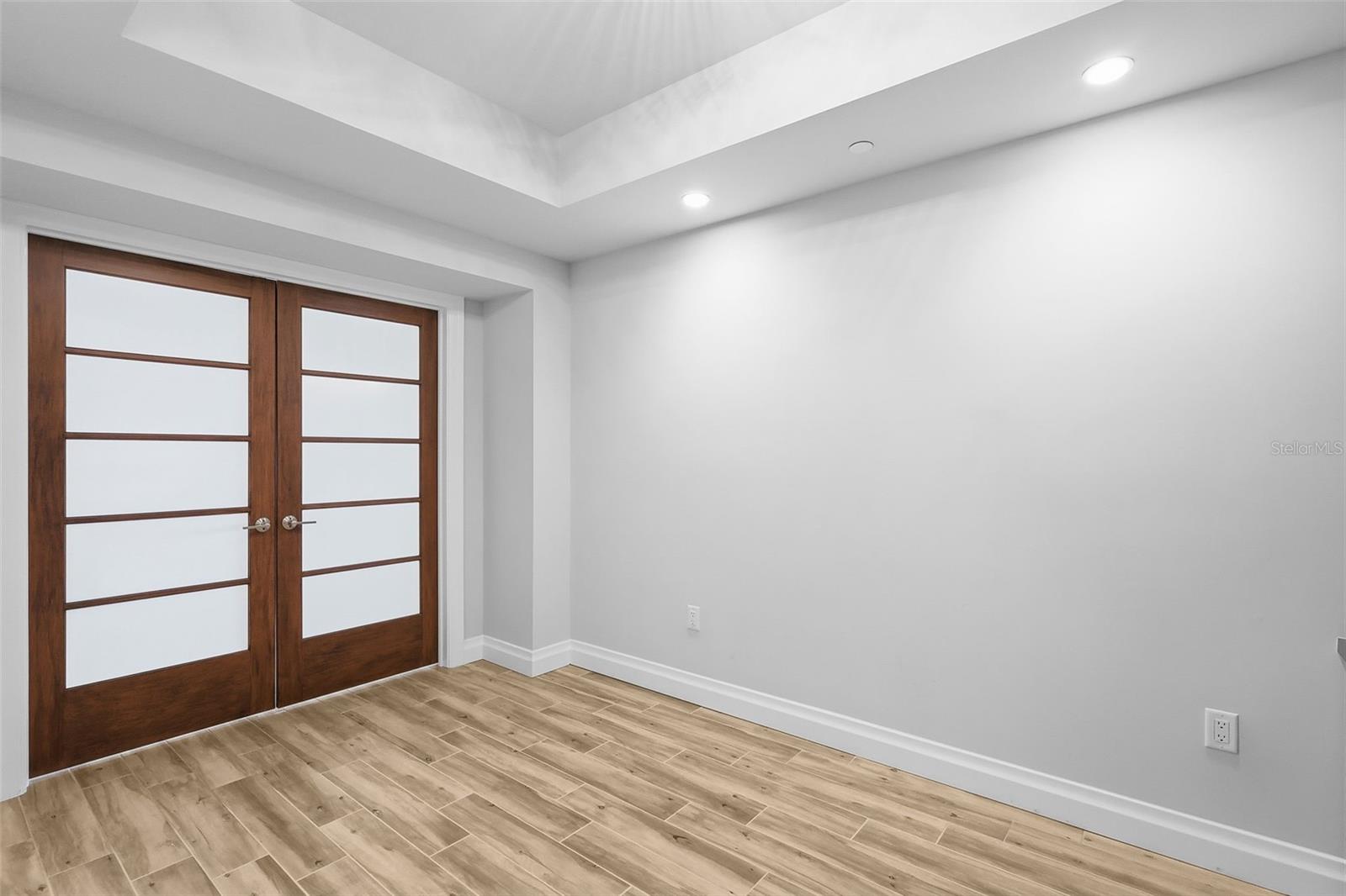 800 COLLANY RD #302 — photo 22