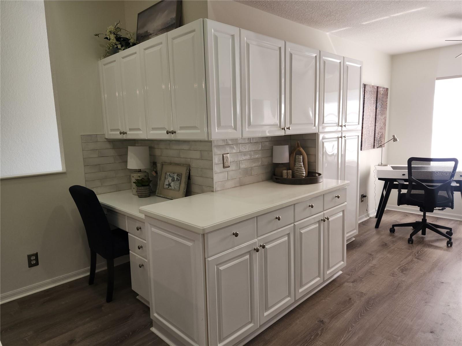 6503 FAIRWAY GARDENS DR — photo 15