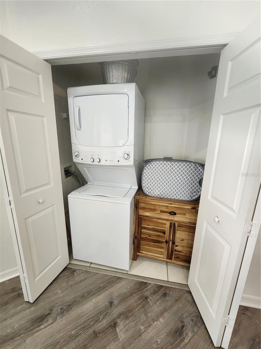 6503 FAIRWAY GARDENS DR — photo 28