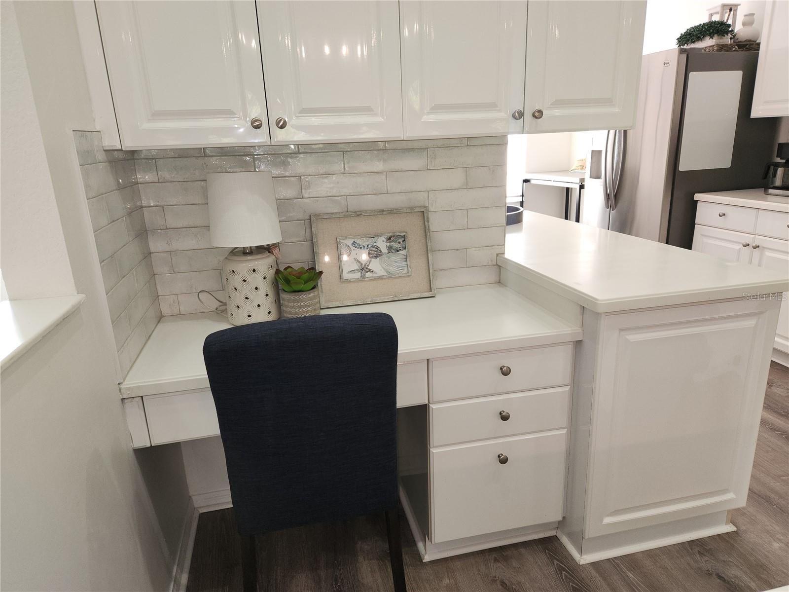 6503 FAIRWAY GARDENS DR — photo 14