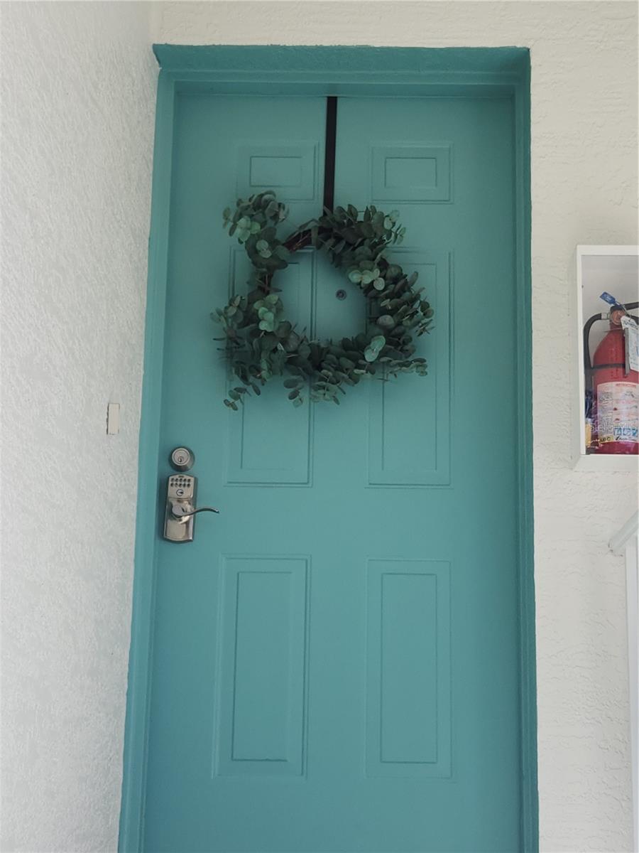 6503 FAIRWAY GARDENS DR — photo 3