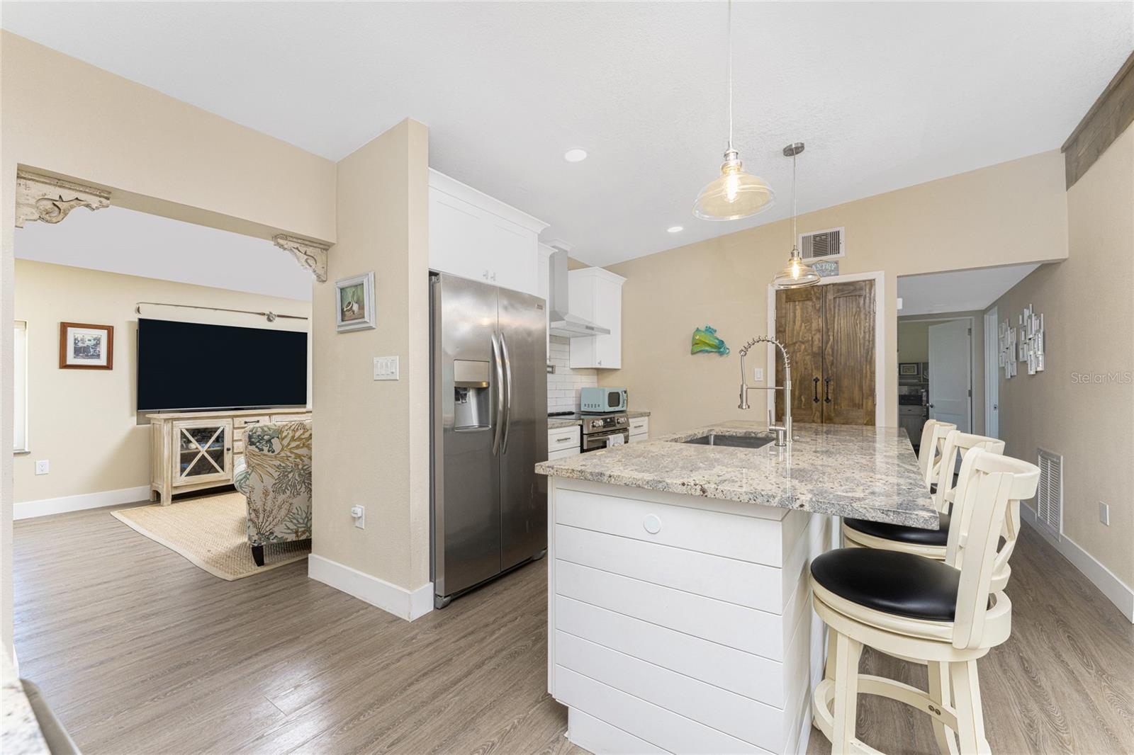 501 CANAL WAY — photo 11
