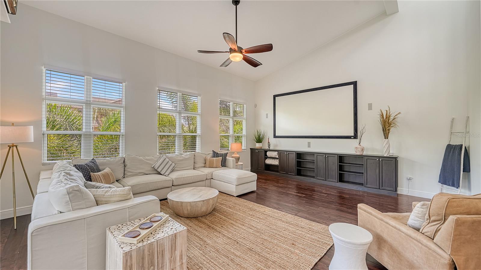 1145 HORIZON VIEW DR — photo 6