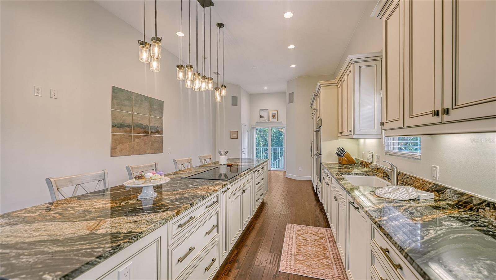 1145 HORIZON VIEW DR — photo 16
