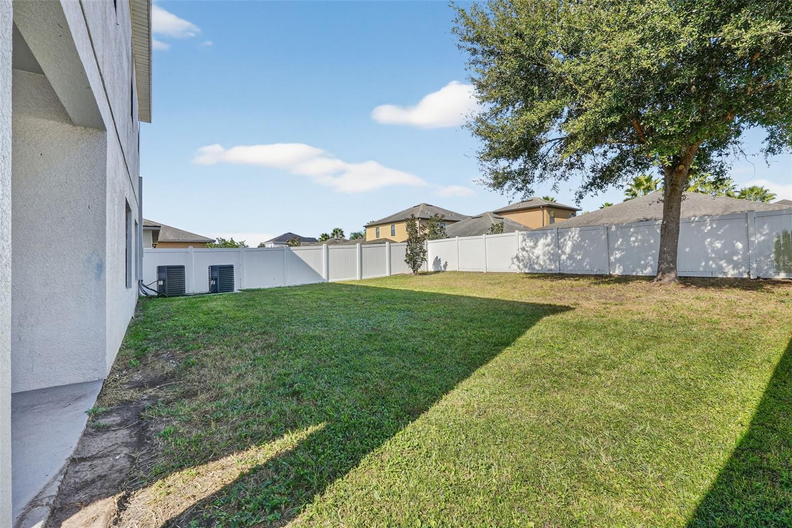 11214 CARRICK STONE ST — photo 9