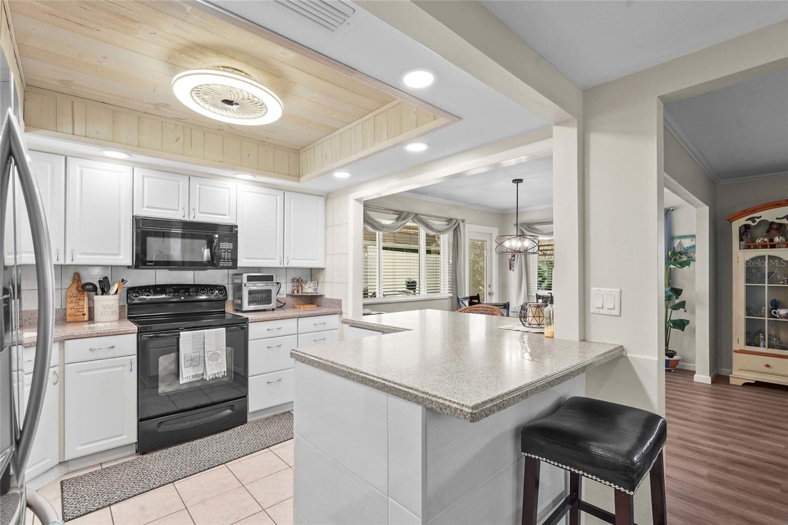 2531 RIVERBLUFF PKWY #V181 — photo 8