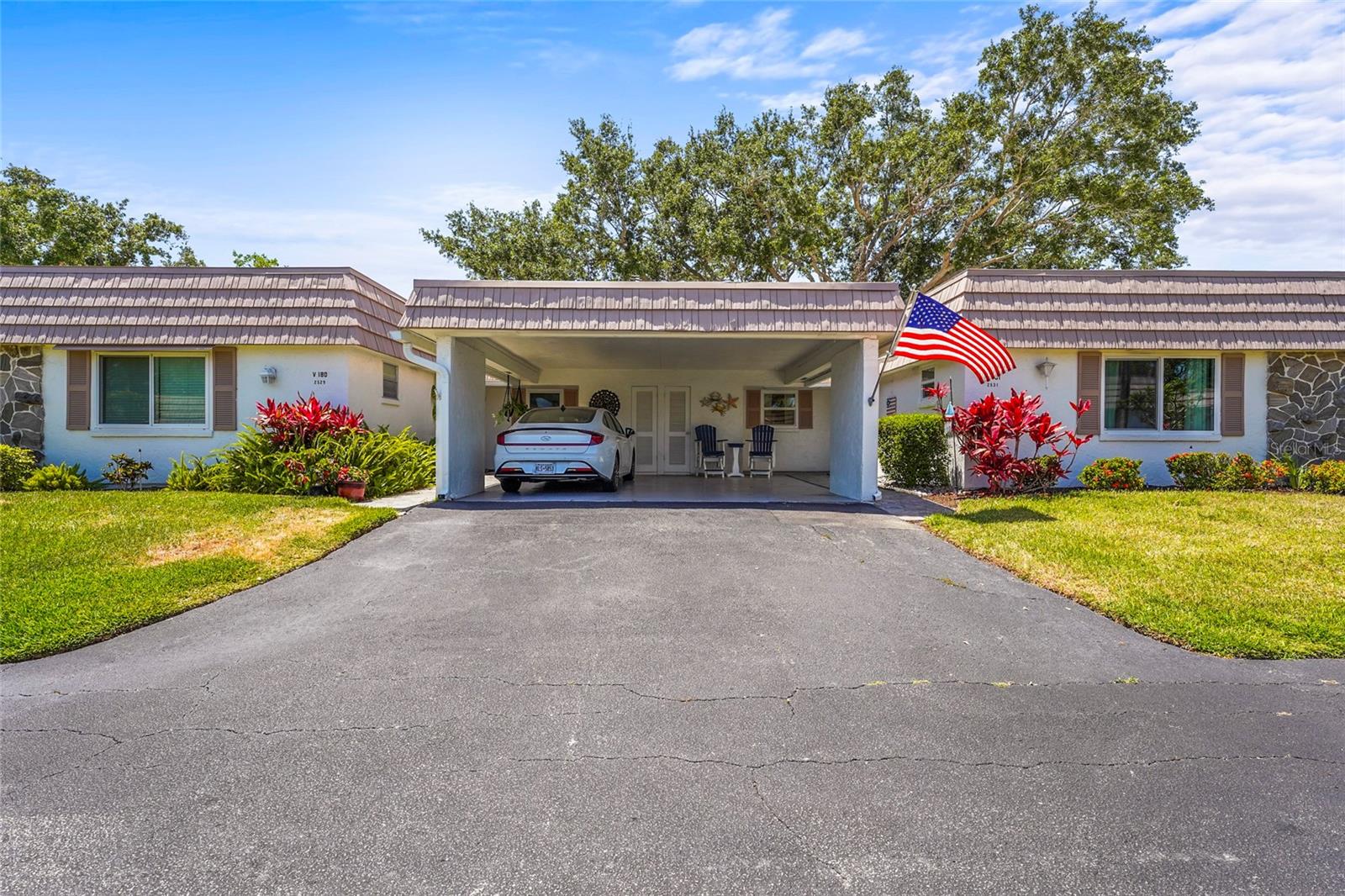 2531 RIVERBLUFF PKWY #V181 — photo 3