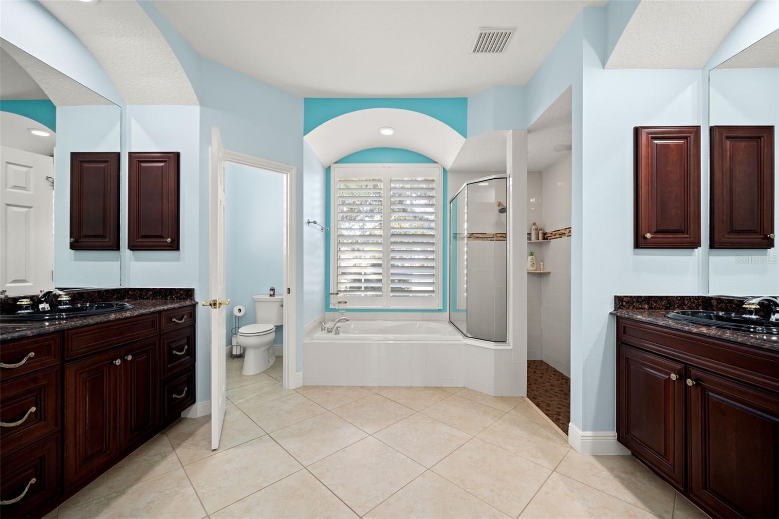 6882 TAILFEATHER WAY — photo 33
