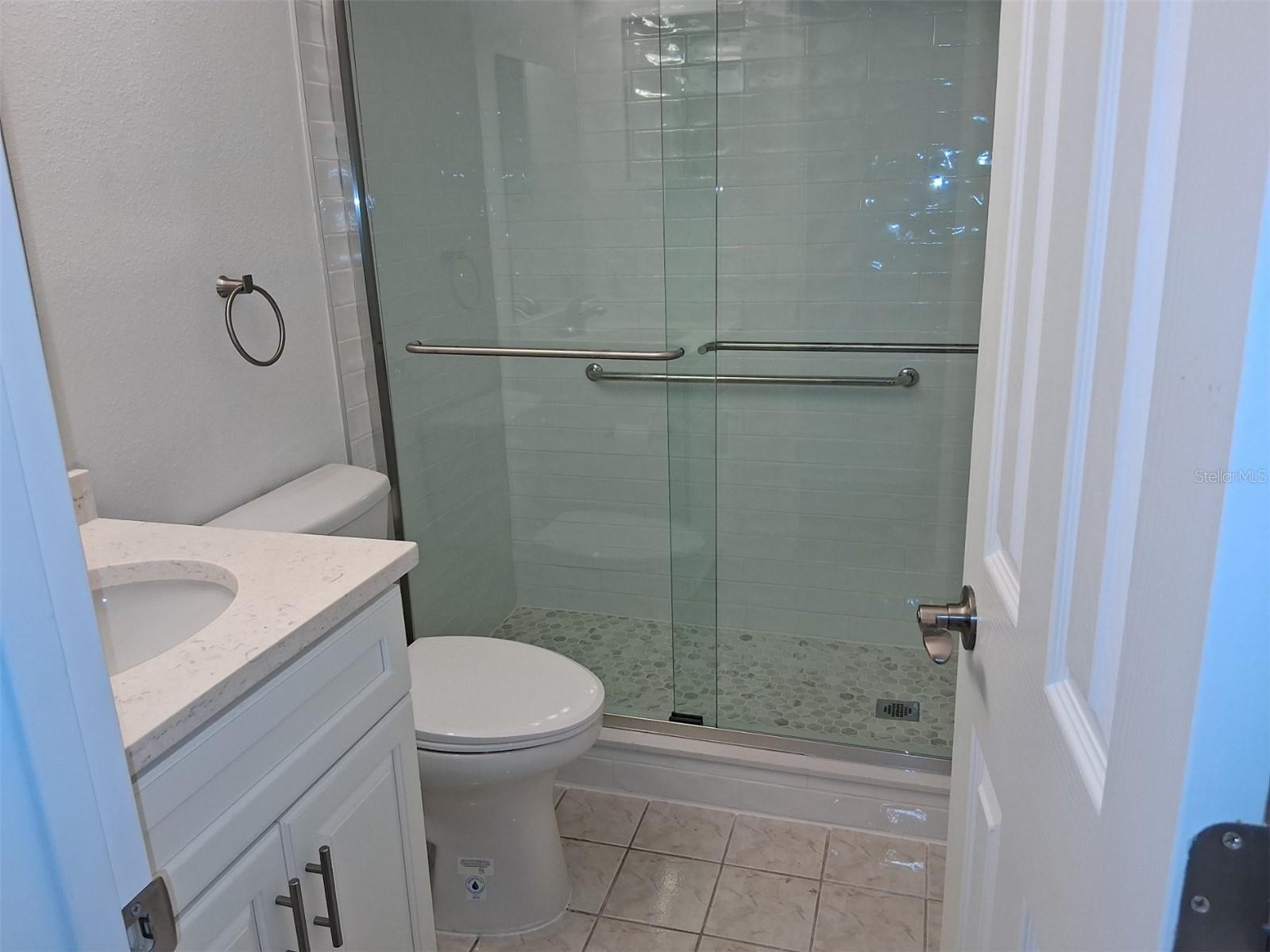 4326 SUMMERSUN DR — photo 10