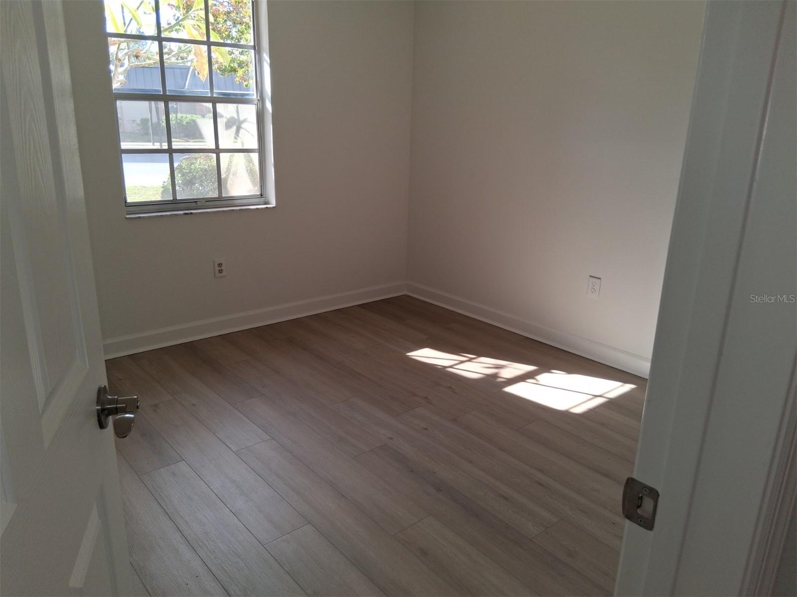 4326 SUMMERSUN DR — photo 14