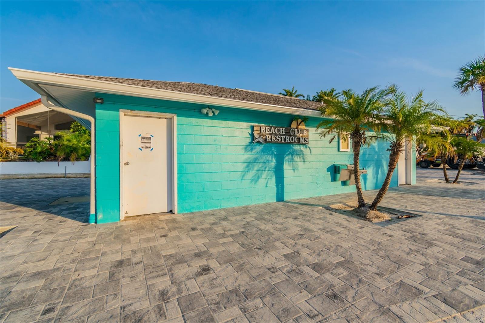 4911 FLORAMAR TER — photo 54