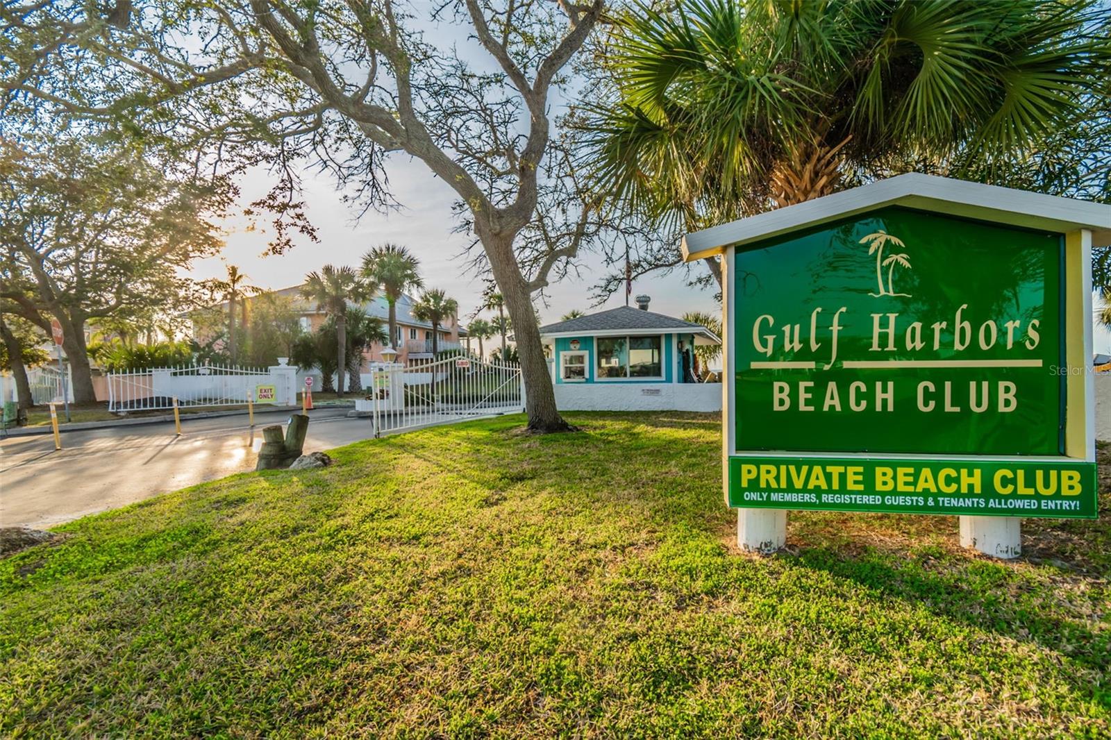 4911 FLORAMAR TER — photo 46