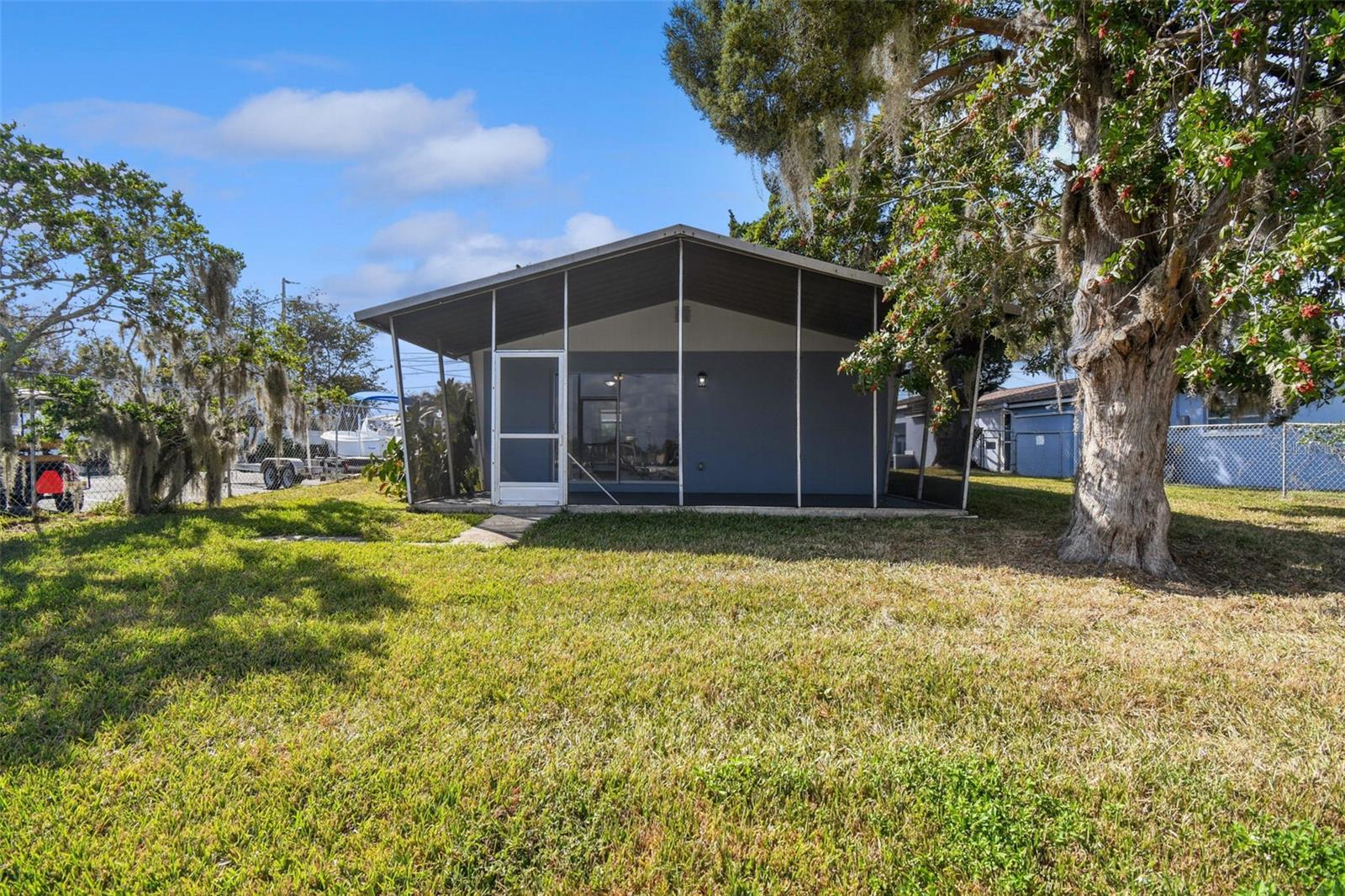 4911 FLORAMAR TER — photo 31