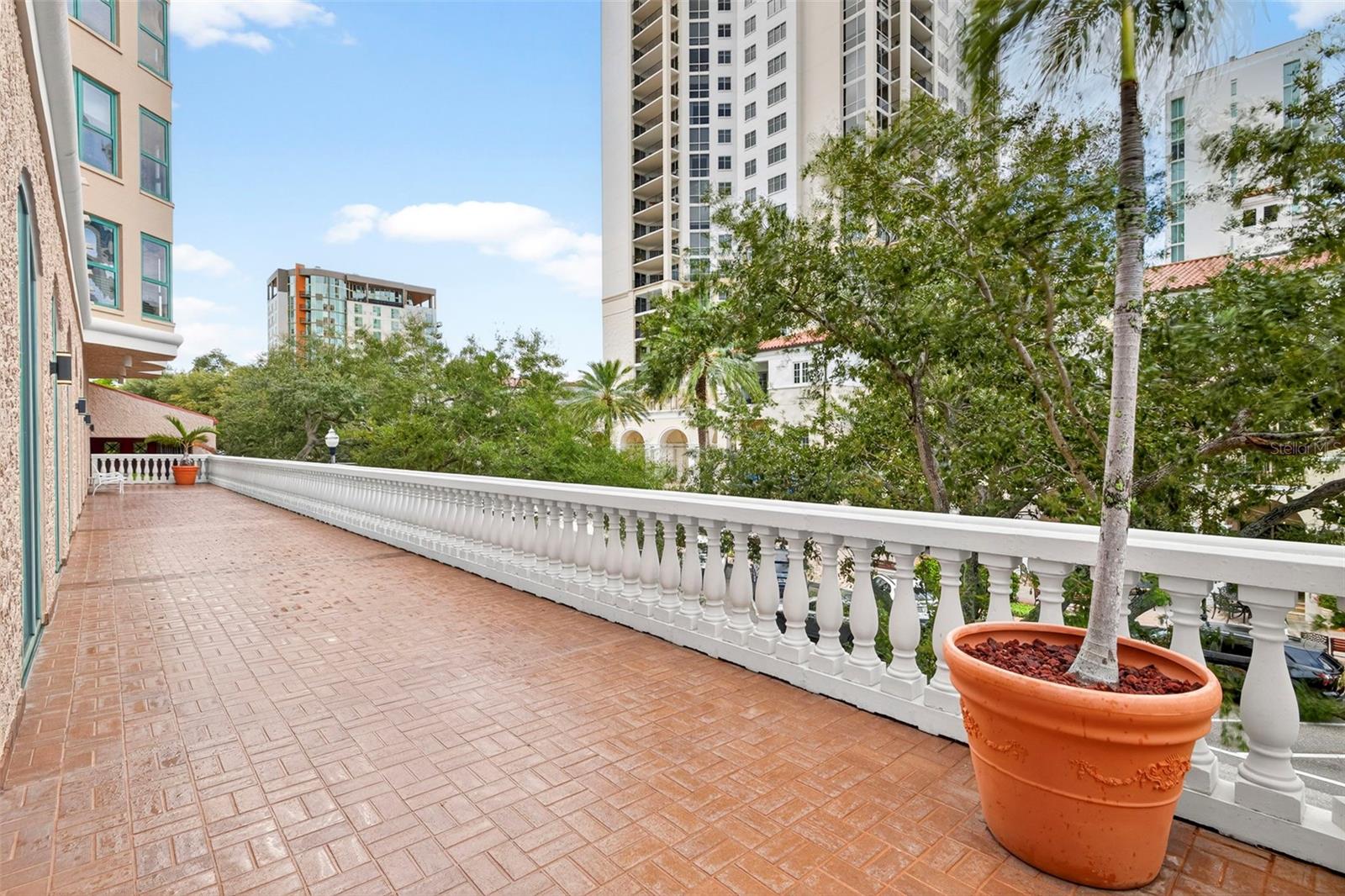 288 BEACH DR NE #4B — photo 64