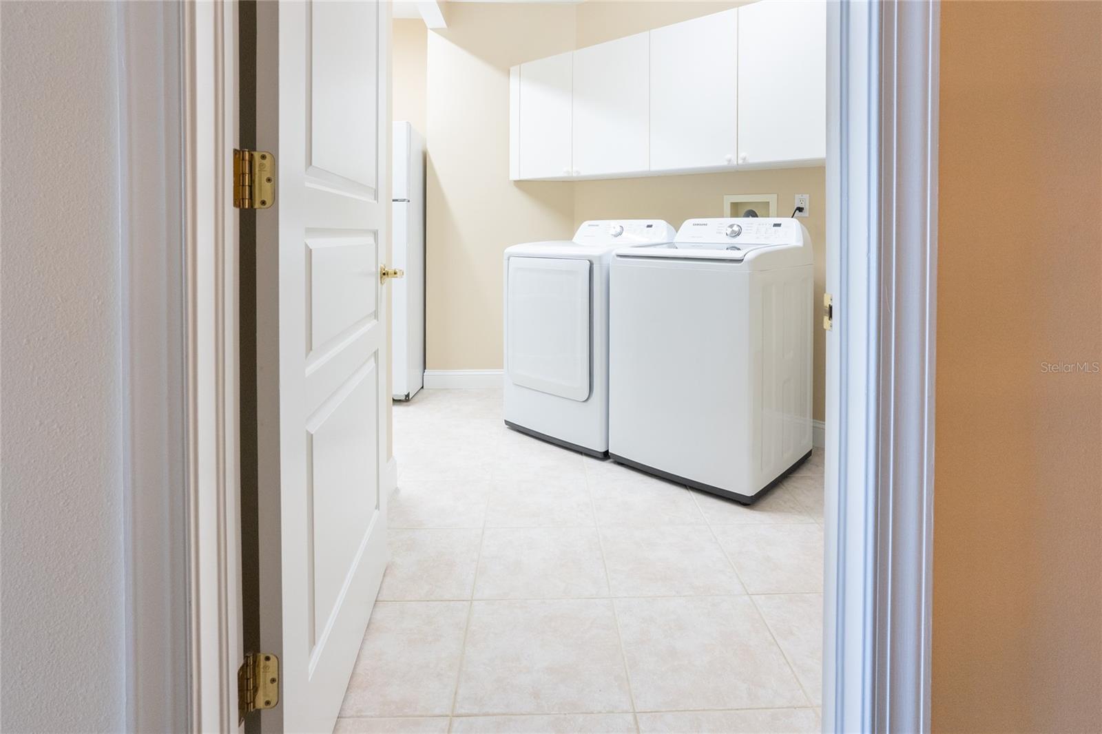 288 BEACH DR NE #4B — photo 54